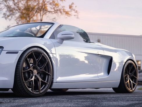 Used 2012 Audi R8 V8 image 10