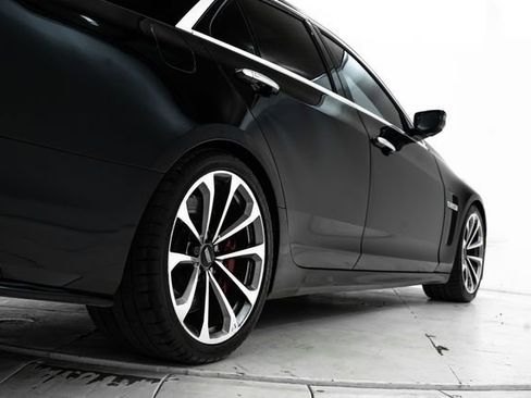 Used 2016 Cadillac CTS V w/ Luxury Package image 11