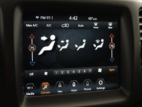 Used 2018 Jeep Compass Latitude w/ Popular Equipment Group image 28