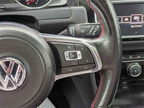 Used 2016 Volkswagen GTI SE w/ Lighting Package (SEL) image 19