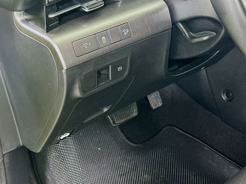 Certified 2024 Hyundai Kona SEL image 10