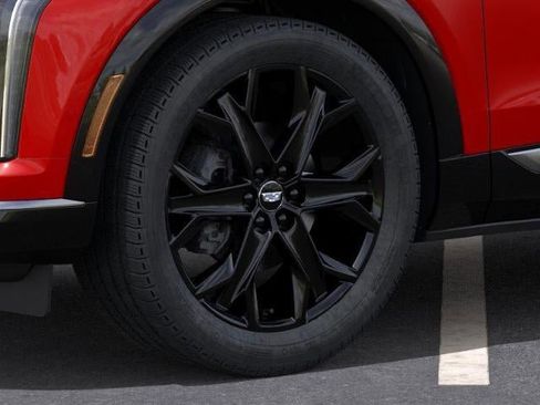 New 2025 Cadillac Optiq Sport 1 w/ LPO, ONYX Package image 9