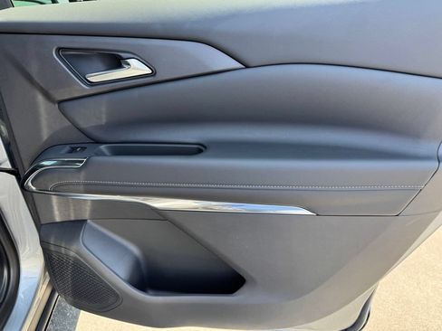 New 2026 Chevrolet Traverse LT FWD image 11