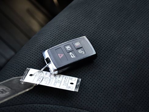 Used 2023 Land Rover Discovery S R-Dynamic AWD/4WD image 20