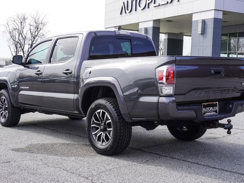 Used 2020 Toyota Tacoma TRD Sport image 31