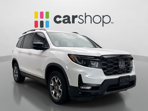 Used 2023 Honda Passport TrailSport image 7