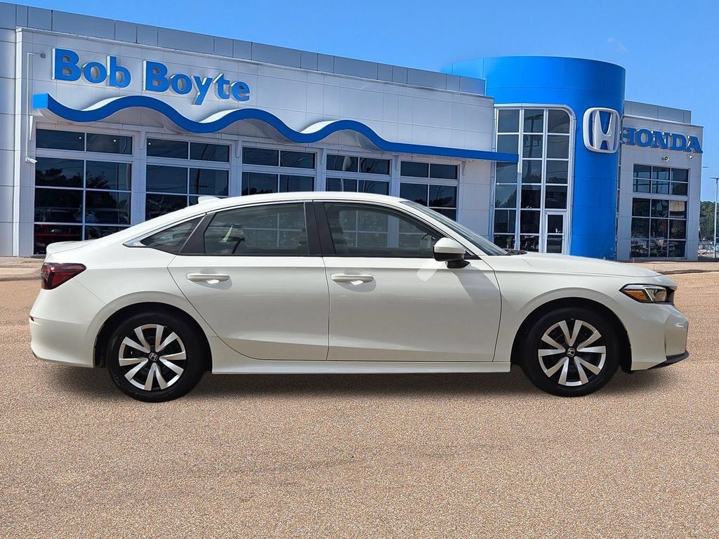 Used 2025 Honda Civic LX image 4