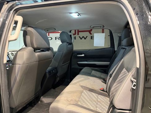 Used 2018 Toyota Tundra SR5 w/ TRD Off Road Package AWD/4WD image 23