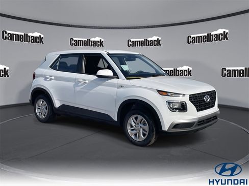 New 2026 Hyundai Venue SE image 1