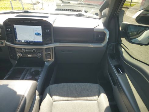 Used 2021 Ford F150 XLT w/ Equipment Group 302A High image 21