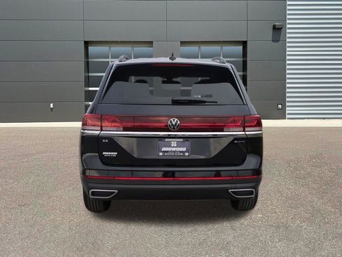 New 2026 Volkswagen Atlas SE image 6