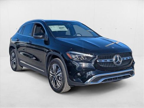 New 2025 Mercedes-Benz GLA 250 image 6