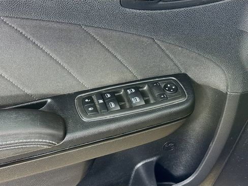 Used 2019 Dodge Charger R/T w/ Driver Confidence Group image 17