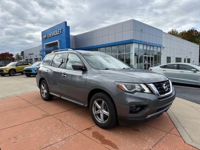 Used 2020 Nissan Pathfinder SL