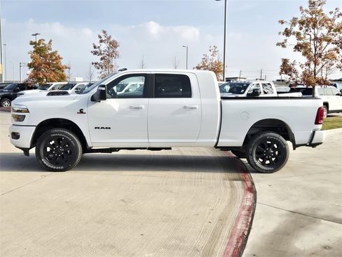 New 2025 RAM 2500 Laramie w/ Night Edition image 2