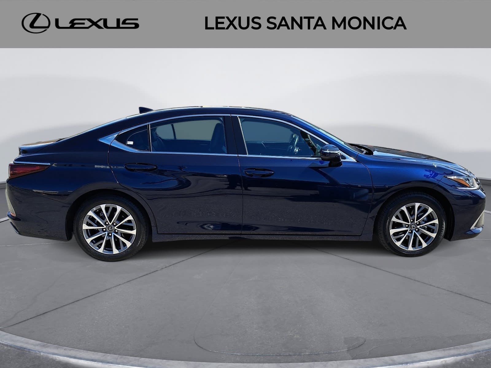 Used 2025 Lexus ES 350 FWD image 4