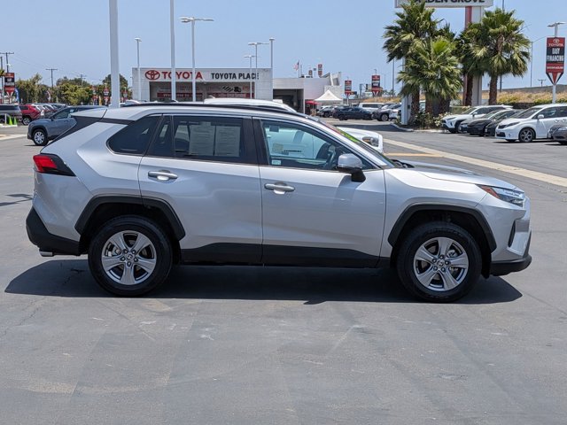 Used 2025 Toyota RAV4 XLE w/ Weather Package AWD/4WD image 4