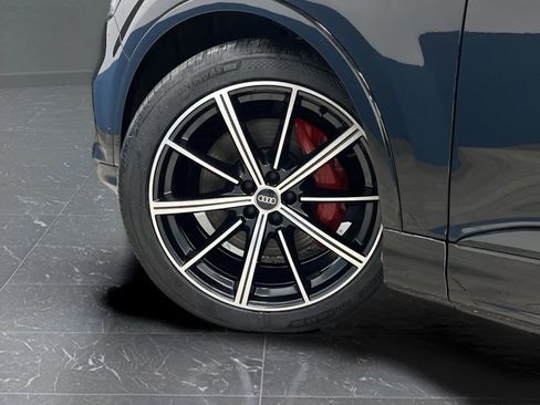 Used 2022 Audi Q7 3.0T Prestige w/ Prestige Package image 39