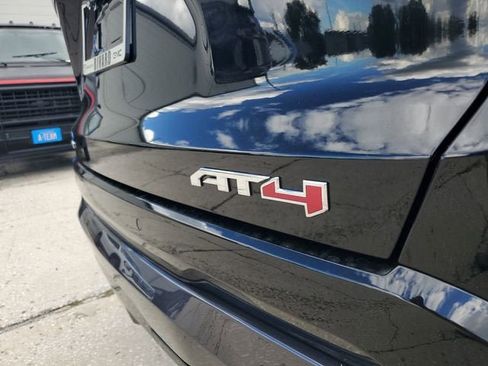 New 2026 GMC Terrain AT4 w/ Technology Package II AWD/4WD image 9