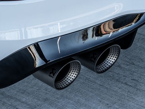 Used 2025 Volkswagen Golf w/ Euro Style Package image 9