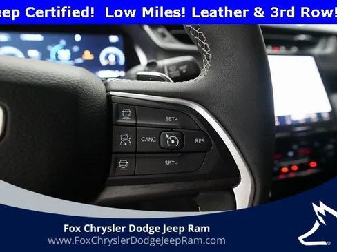 Certified 2023 Jeep Grand Cherokee L Limited image 19