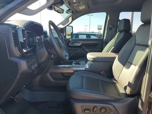 Certified 2026 Chevrolet Silverado 3500 LTZ w/ LTZ Premium Package image 14