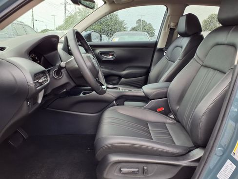 Used 2025 Honda HR-V EX-L image 18