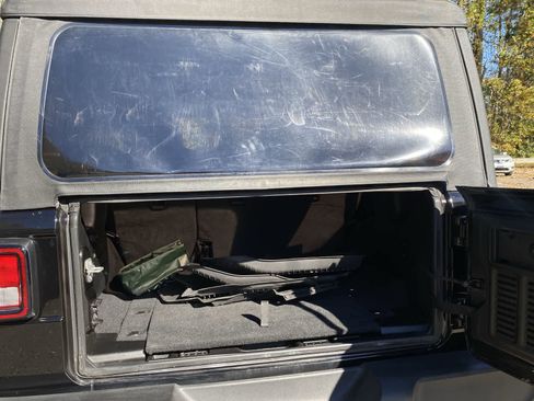 Used 2022 Jeep Wrangler Unlimited Sport image 10