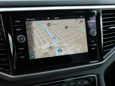 Certified 2023 Volkswagen Atlas SEL AWD/4WD image 22