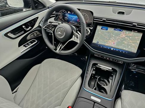 New 2026 Mercedes-Benz E 350 4MATIC Sedan image 28