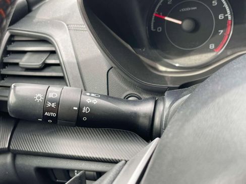 Used 2019 Subaru Crosstrek 2.0i Premium AWD/4WD image 24