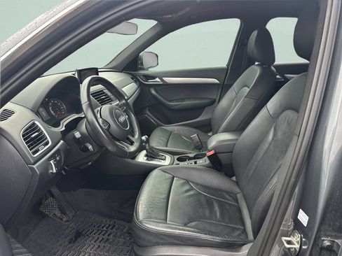 Used 2017 Audi Q3 2.0T Prestige w/ Prestige Package AWD/4WD image 10