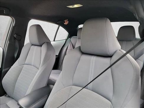 Used 2024 Toyota Corolla SE image 13