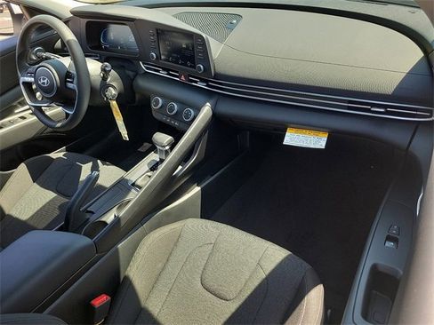 New 2025 Hyundai Elantra Sport image 14