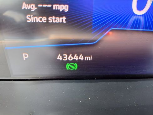 Used 2024 Volkswagen Jetta SE image 15