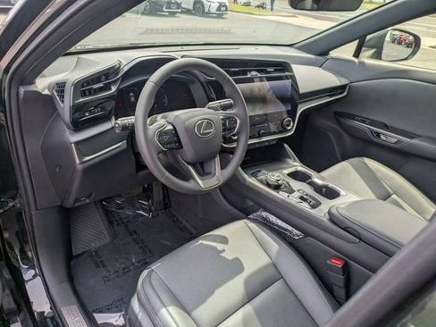 Used 2025 Lexus RZ 450e image 12