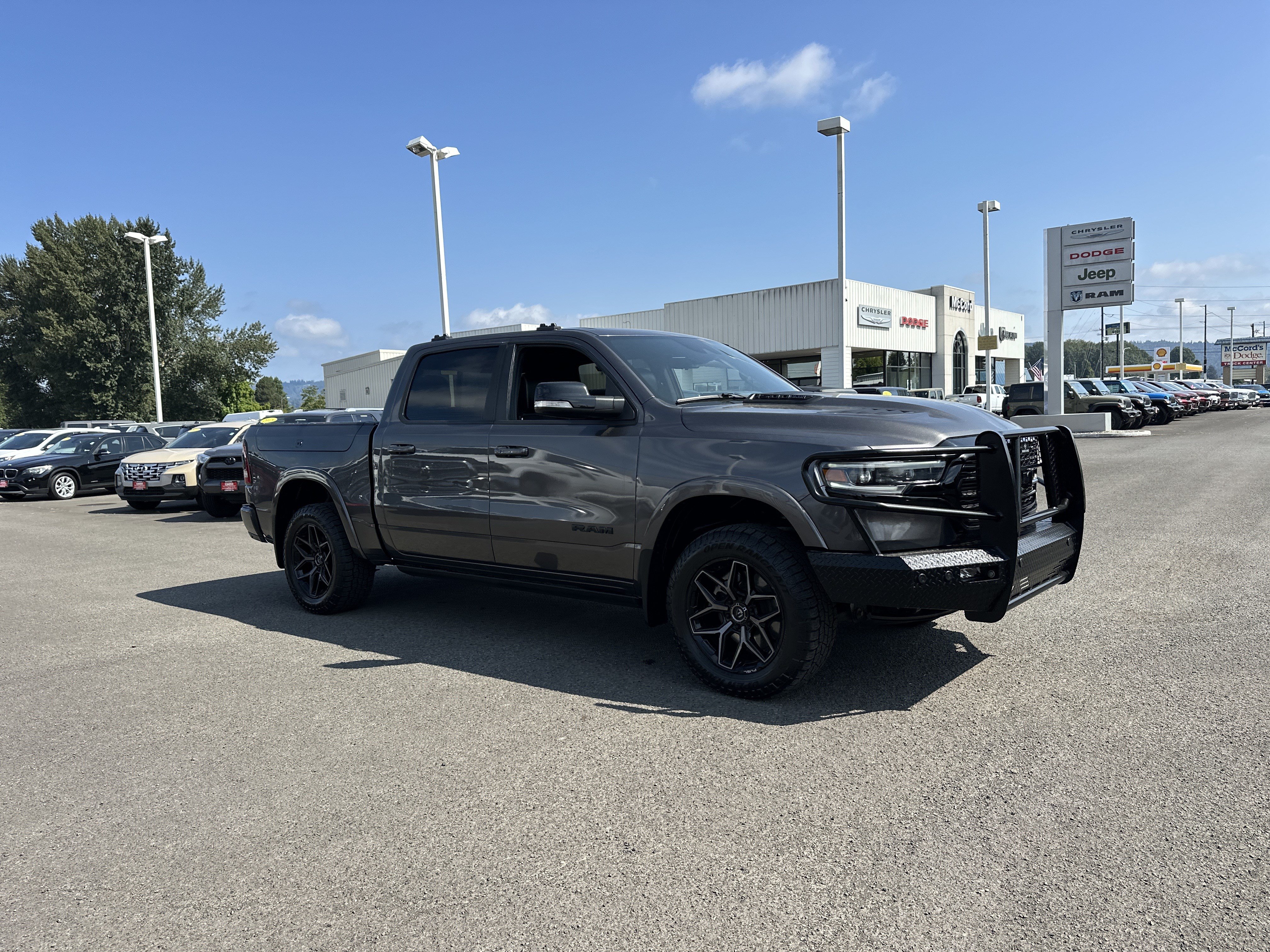 Used 2021 RAM 1500 Limited w/ Night Edition AWD/4WD image 7