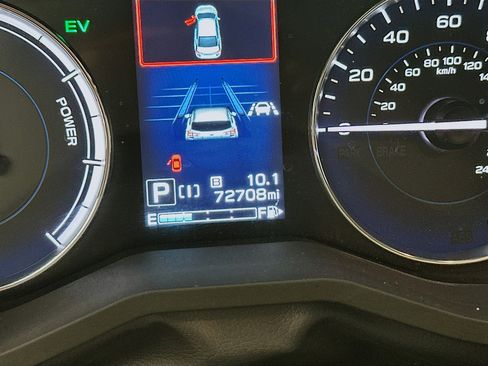 Used 2023 Subaru Crosstrek Hybrid image 17