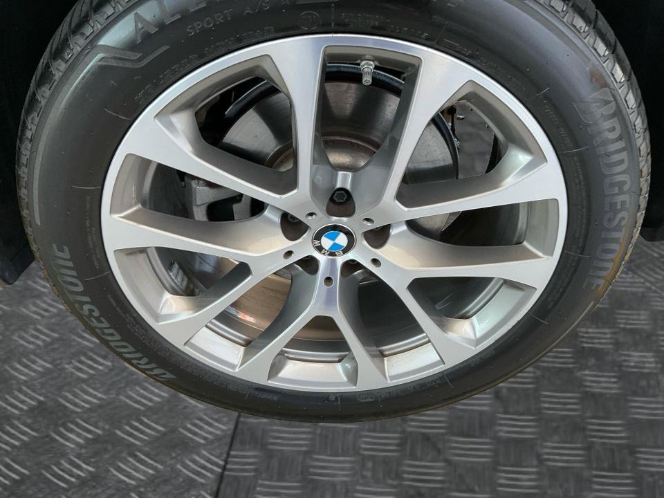 Used 2024 BMW X5 xDrive40i w/ Premium Package AWD/4WD image 22