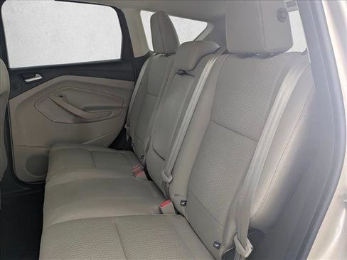 Used 2017 Ford Escape SE w/ Equipment Group 201A FWD image 20