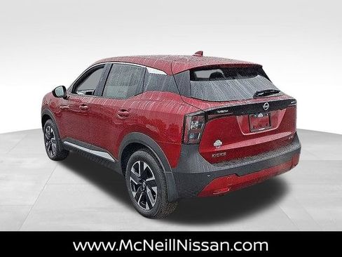 New 2025 Nissan Kicks SV image 3