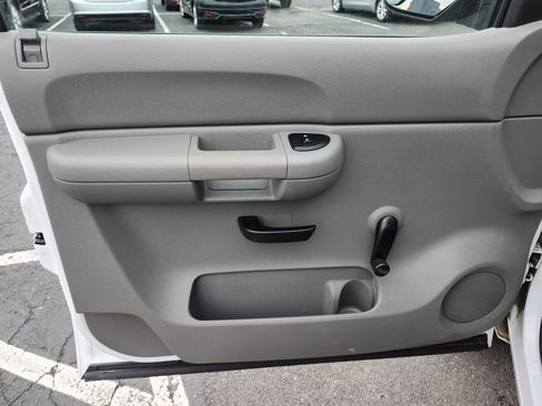 Used 2008 GMC Sierra 1500 W/T w/ SL Package image 20