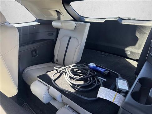 Used 2024 MAZDA CX-90 Plug-In Hybrid w/ Preferred image 16