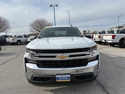 Used 2021 Chevrolet Silverado 1500 LT image 9