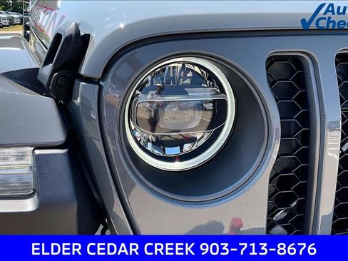 Used 2020 Jeep Gladiator Rubicon AWD/4WD image 29