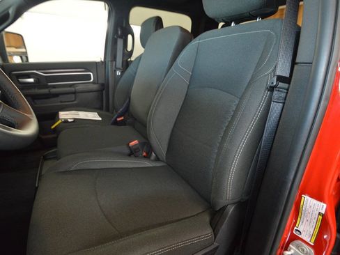 Used 2026 RAM 2500 Big Horn AWD/4WD image 40