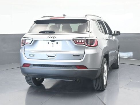 Used 2020 Jeep Compass Latitude image 5