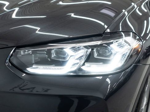 Used 2025 BMW X4 xDrive30i w/ Premium Package image 44