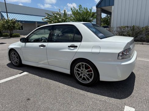 Used 2004 Mitsubishi Lancer Evolution RS AWD/4WD image 5