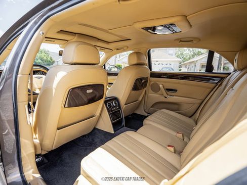 Used 2015 Bentley Flying Spur W12 AWD/4WD image 32